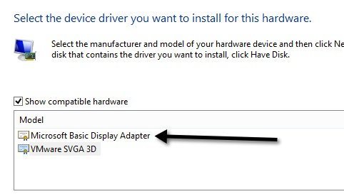 windows does not show display adapter